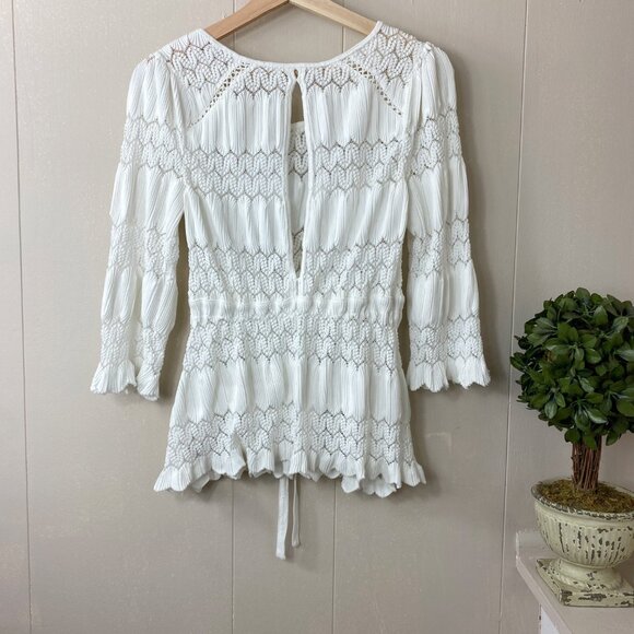 Free People | UO White Crochet Top Size Small - Picture 7 of 10